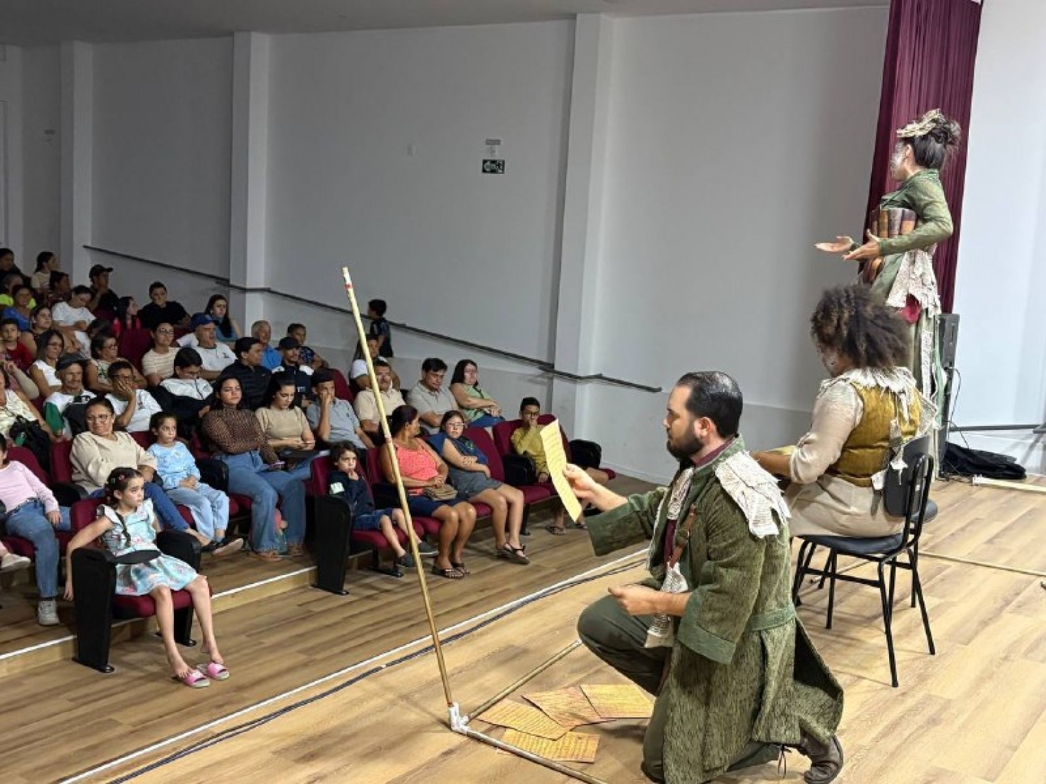 🎭✨ NOITE DE ARTE, FÉ E REFLEXÃO EM BARRA DE SANTA ROSA! 🙏